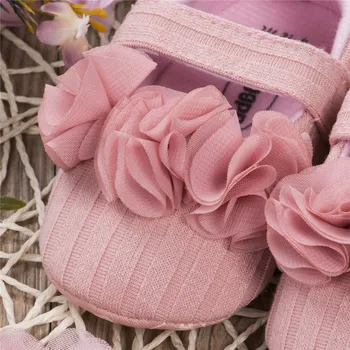 Baby Dekleta Sweet Princess Čevlji Poletje Jesen Novorojenega Dojenčka Priložnostne Prewalker z Rožo Pokrivala